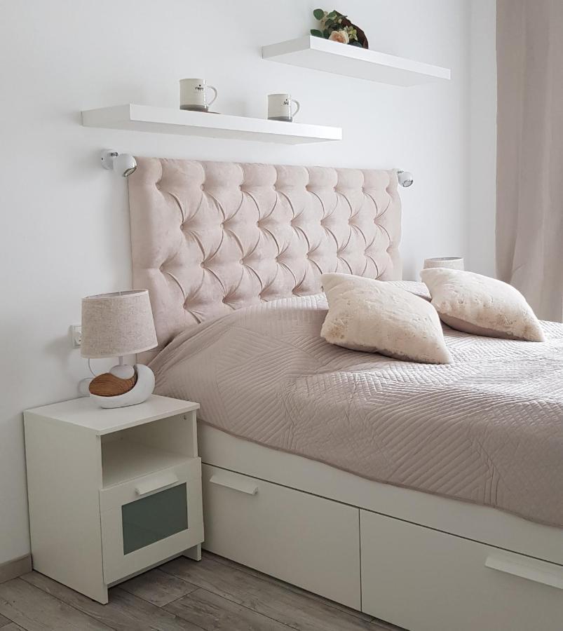 Boznicza Old Town Lux Apartment, Self Check-In 24H, Free Parking Poznań Exteriör bild